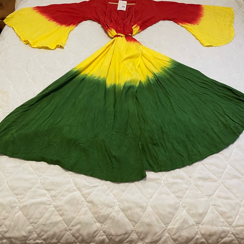 Jamaican style wraparound dress.   Free sized.